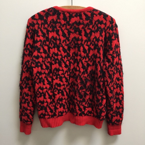MODERN Two Vince Camuto red black leopard sweater Shirt petite medium - Picture 2 of 6